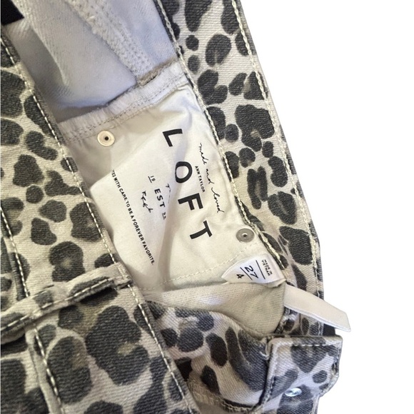 Loft Jeans Loft Modern Skinny Jeans In Leopard Print • Used • Size: 4 - Picture 5 of 8